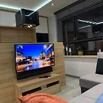 Greenhills 2 Apartamento