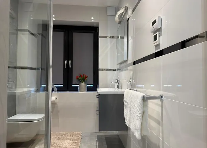 Apartament Greenhills 2 *